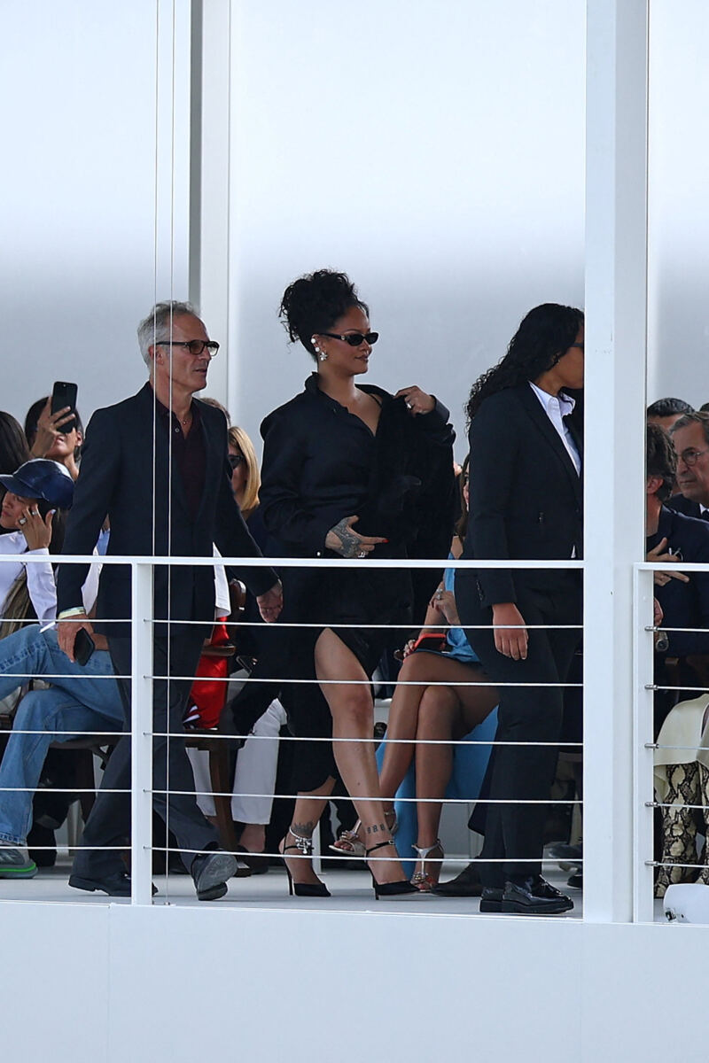 Rihanna claps back at EJ Johnson’s Paris Fashion Week shade with epic 1-word response