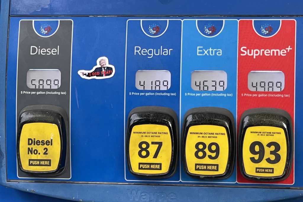 Trump announces deal with Putin to deliver Russian diesel fuel to the US