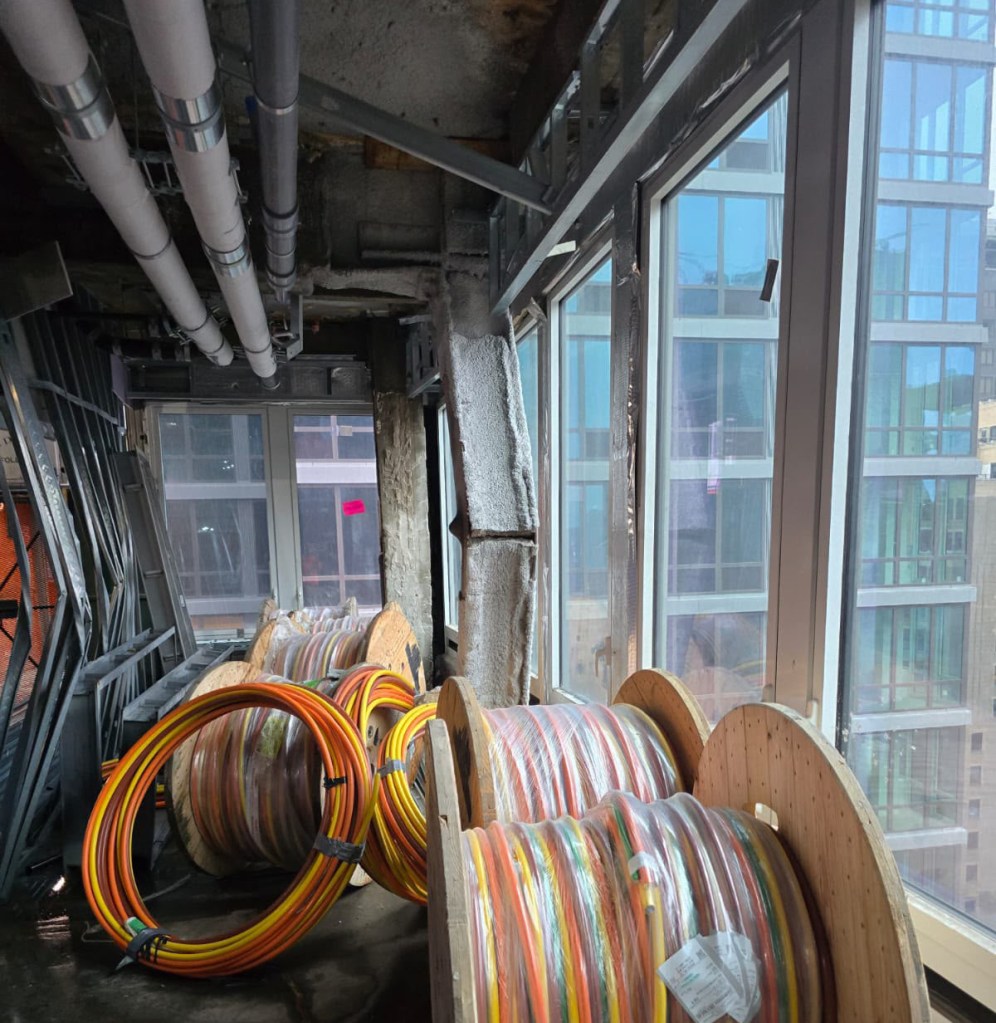 Buckled NYC building set to be repaired — 1/64th of an inch at a time: report