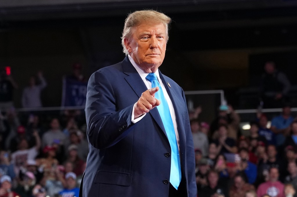 Trump defends pausing Russian sanctions, says peace deal is close — and savages Zelensky for attacking diesel refineries