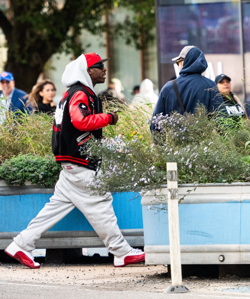 Harry Styles confronts overzealous fan for following him on the street