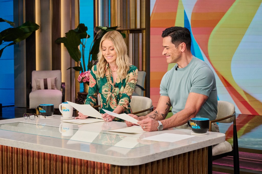 Kelly Ripa forbids husband Mark Consuelos from being ‘in charge’ of major funeral task