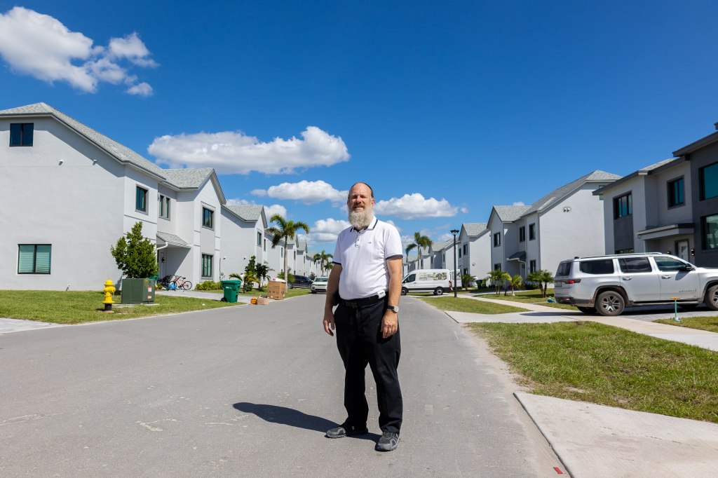 Orthodox Jews flee NY for Florida amid rising antisemitism
