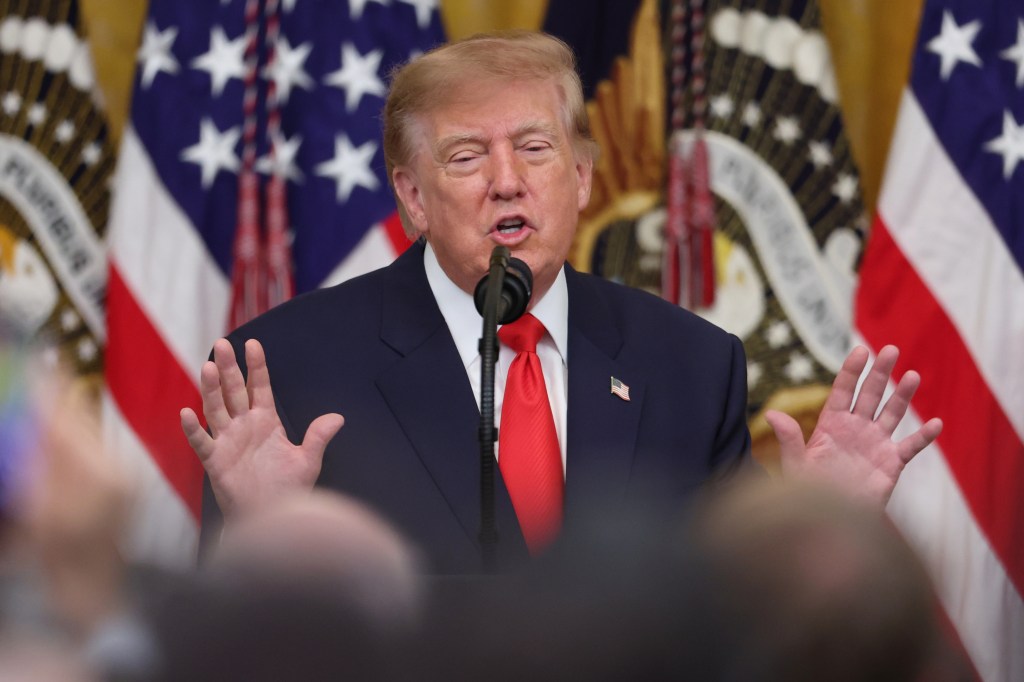Trump announces deal with Putin to deliver Russian diesel fuel to the US