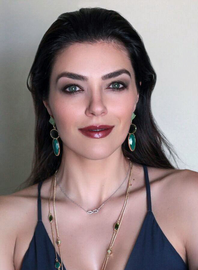 Adrianne Curry slams Kylie Jenner's Victoria's Secret appearance saying she doesn't have a 'model's body'
