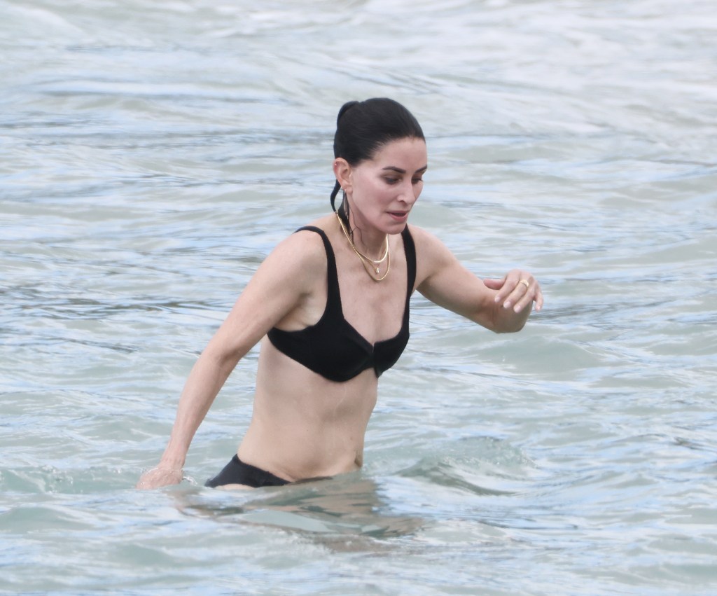 Courteney Cox, 62, turns heads in black bikini during Hawaiian beach trip