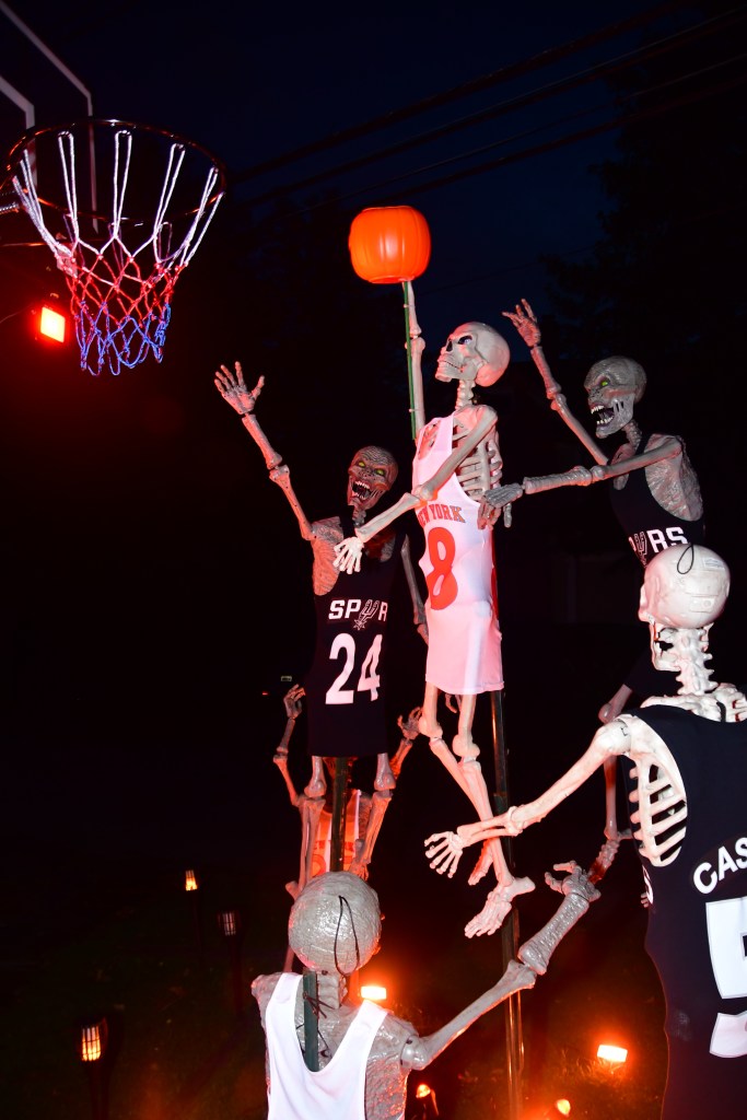 Knicks fanatic’s viral Halloween display reinvents Finals ‘tip in’ with an undead twist