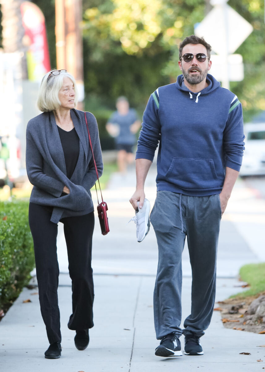 Ben Affleck reflects on parents’ deaths just months apart