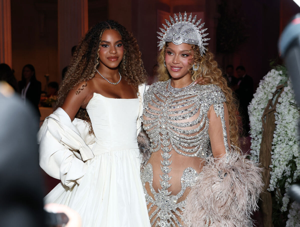 Blue Ivy, 14, towers over mom Beyoncé at ribbon-cutting ceremony in Houston