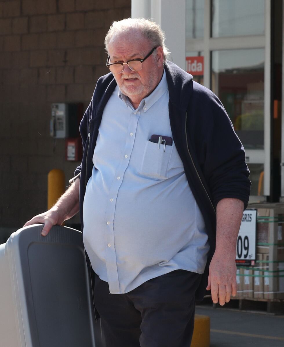 Thomas Markle’s digital devices to be examined amid child porn probe: report