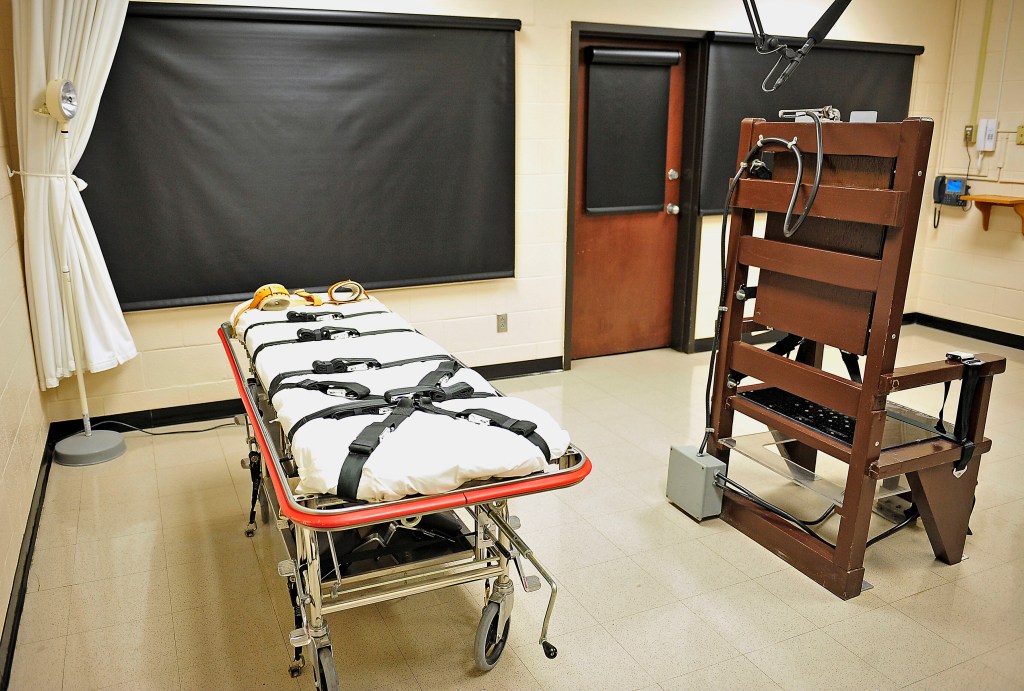 Christa Pike went from ‘brain dead’ to awake and talking in just hours, lawyer explains