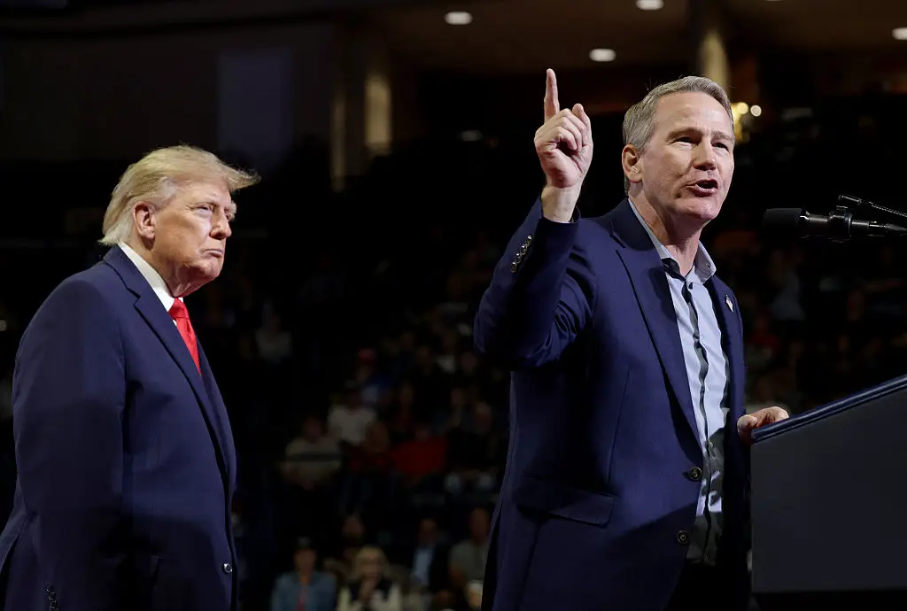 Trump's bizarre comments on how he examined Republican Senator's body leaves people stunned