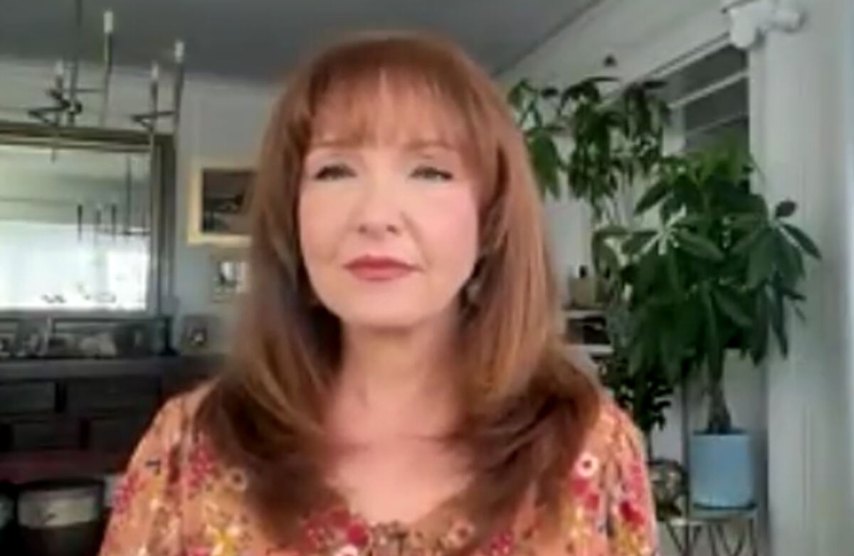 John Ritter’s widow, Amy Yasbeck, reveals she still talks to late actor ‘every day’ 23 years after his death