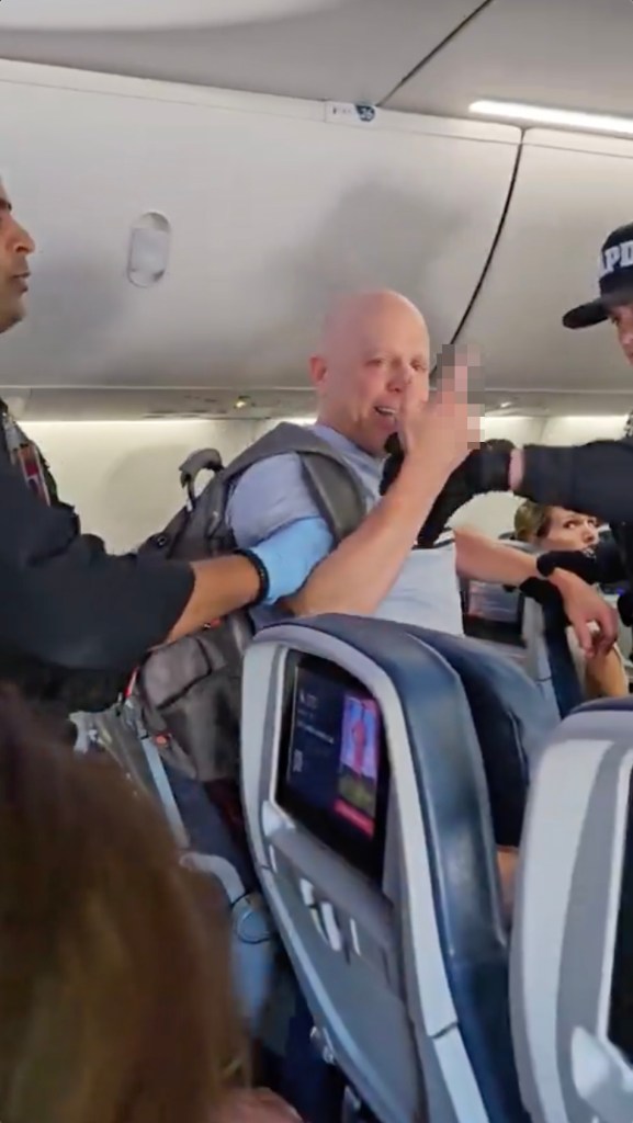 Raging passenger booted from Delta flight after unleashing drunk tirade onboard, hurling N-word