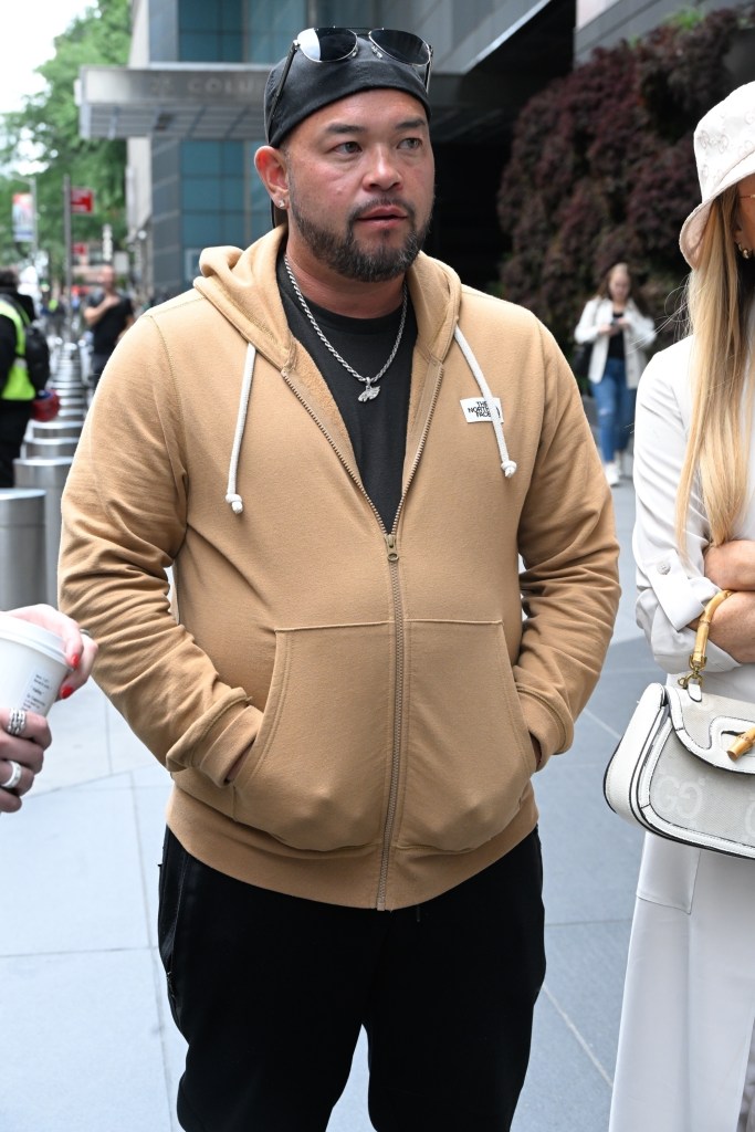 Collin Gosselin accuses mom Kate of using money, siblings to manipulate sister Hannah amid family feud