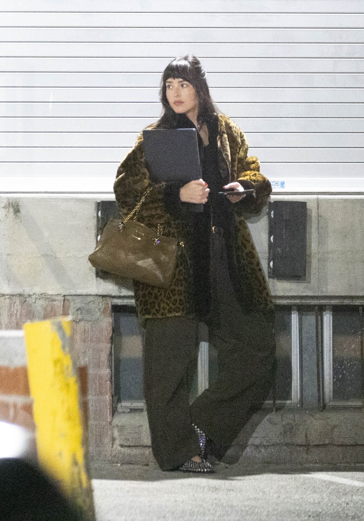 MGK spends the night at Dakota Johnson’s house after wrapping up studio session in LA