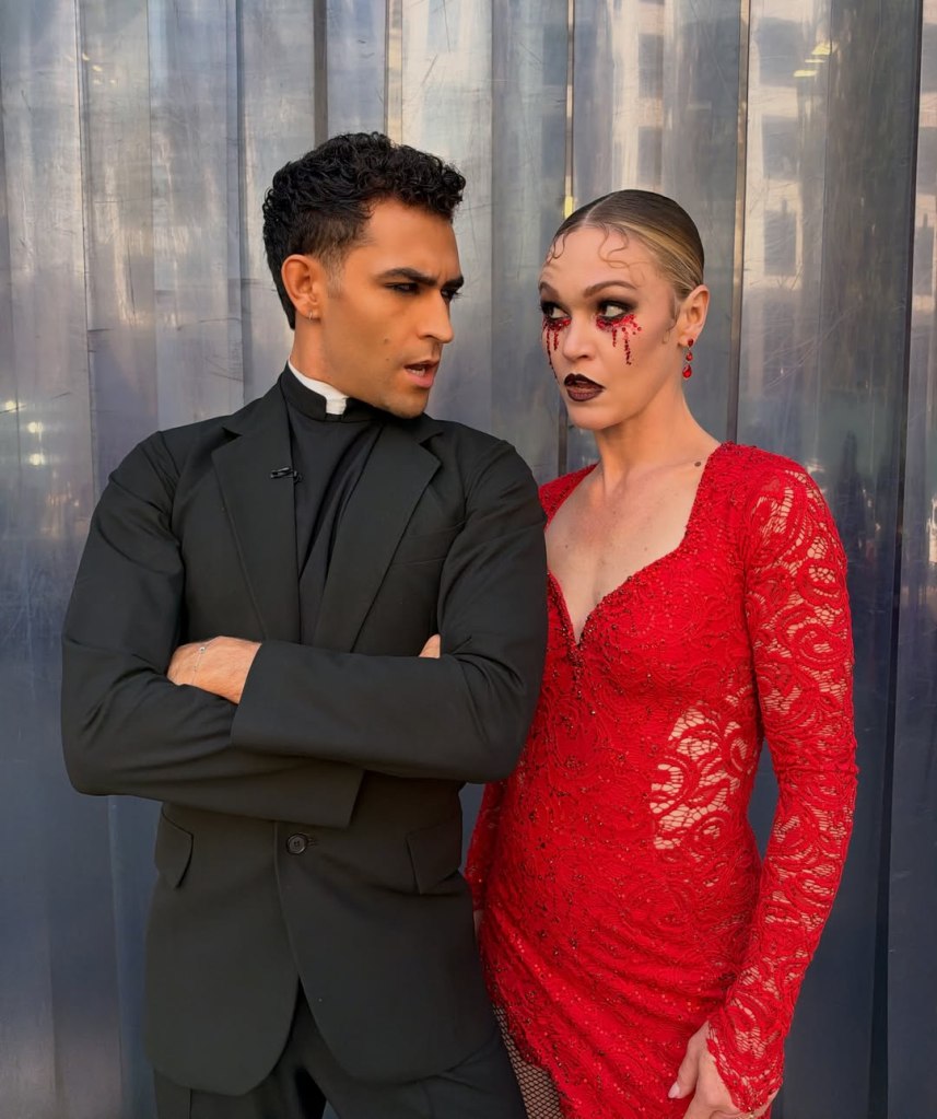Julia Stiles dubs ‘DWTS’ partner Ezra Sosa a ‘cranky bitch’ after heated rehearsal
