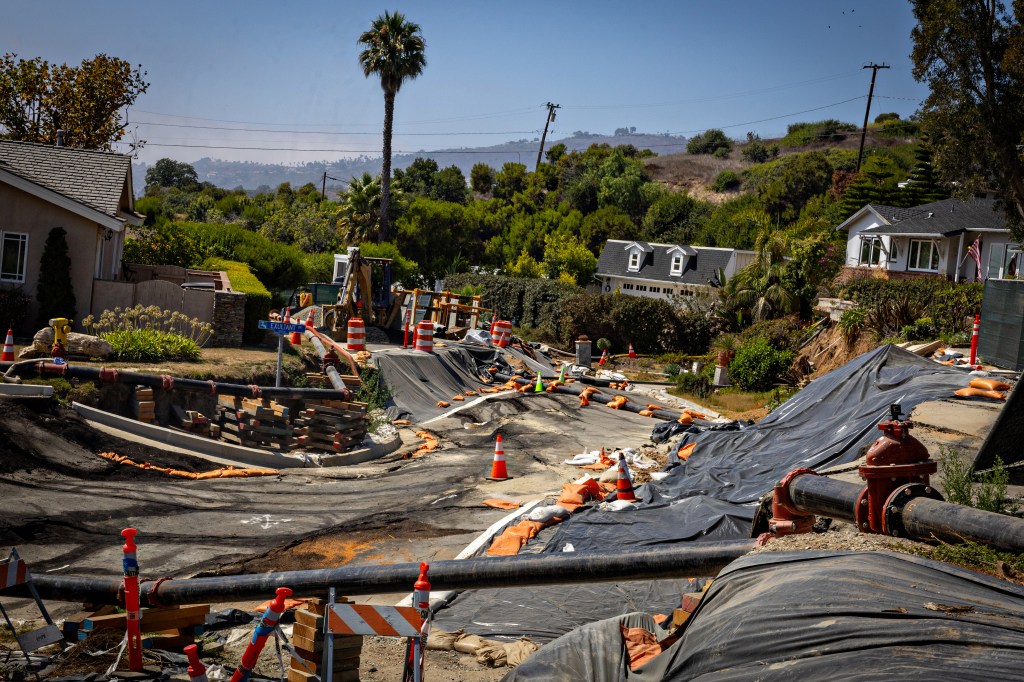 Ritzy LA enclave faces new crisis as coast slips quicker into ocean