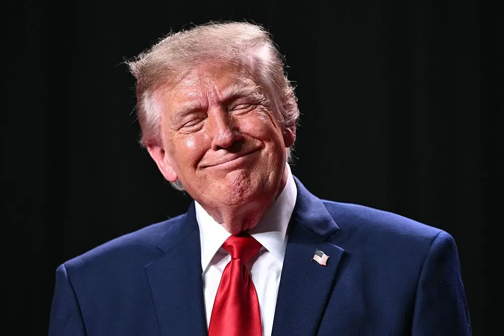 Trump's bizarre comments on how he examined Republican Senator's body leaves people stunned