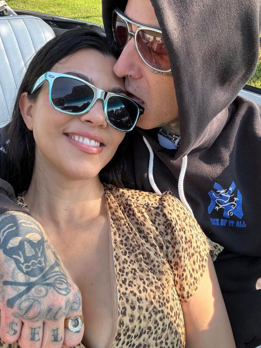 Kourtney Kardashian reveals shocking dating advice Kanye West gave her before Travis Barker romance