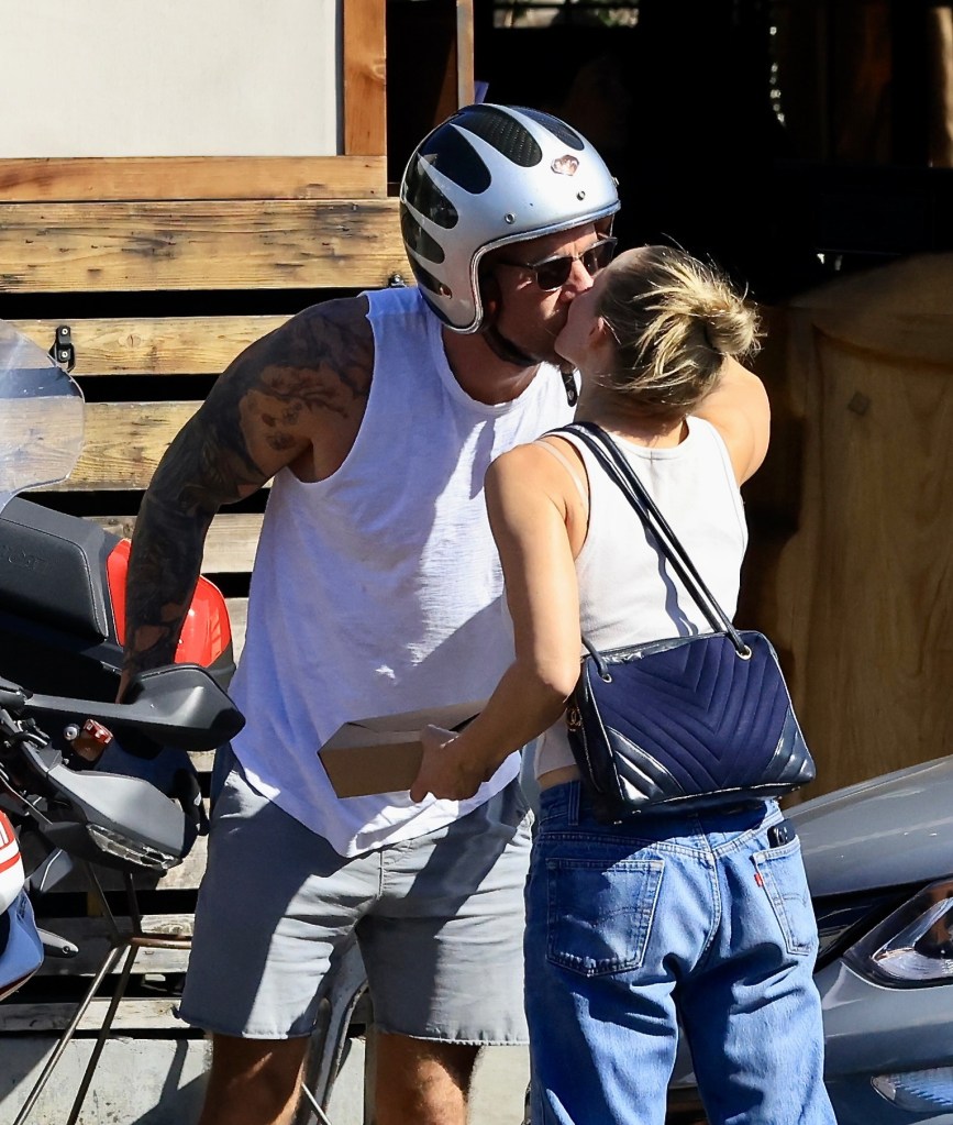 Kristen Bell says she uses daughters to spy on husband Dax Shepard after candid marriage confession