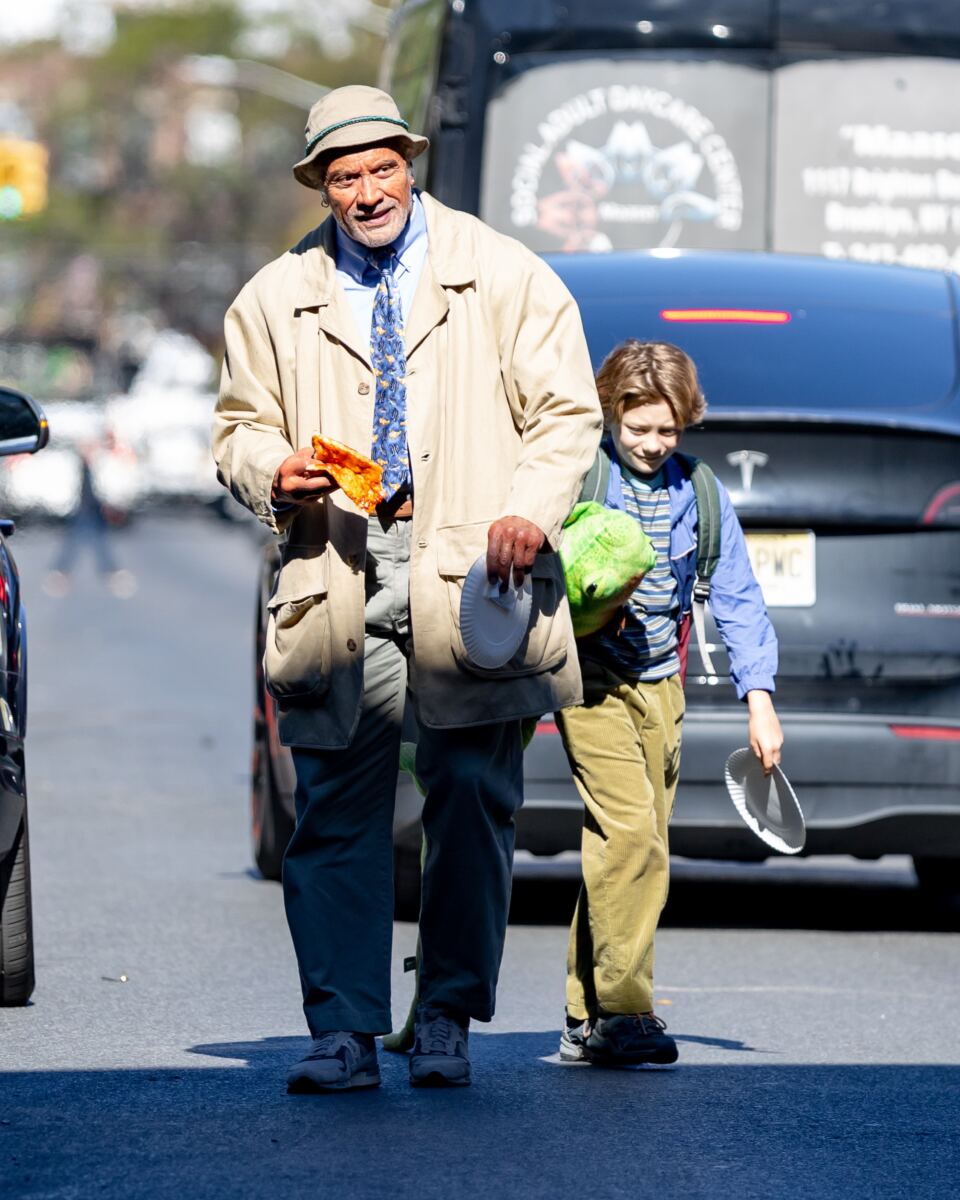 A-list star looks completely unrecognizable as elderly man on set of new movie ‘Lizard Music’
