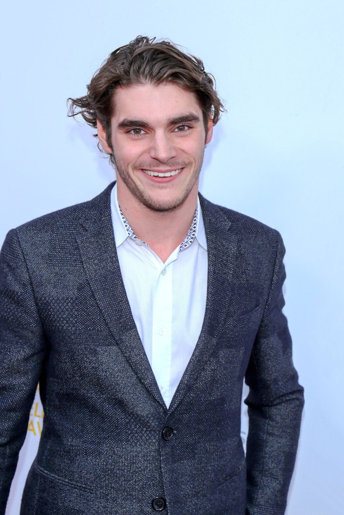 RJ Mitte’s ‘Breaking Bad’ co-star details actor’s final days before death: ‘He was struggling’