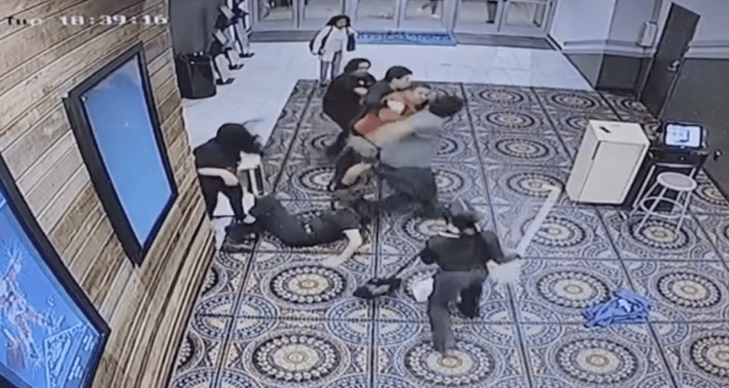 Furious SoCal moviegoer attacks theater worker after being caught allegedly sneaking in outside items