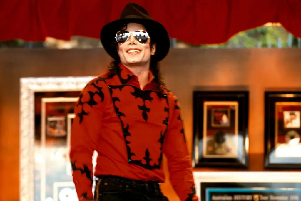 Michael Jackson's 'Smooth Criminal' music video got him 'kicked out' of religion due to one artistic detail