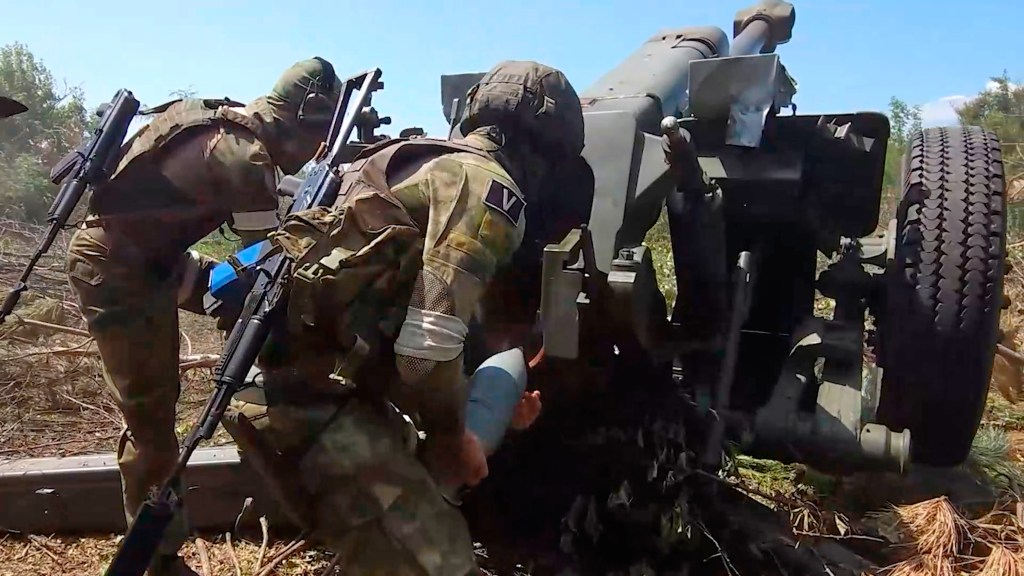 Dominican men fighting for Russia were duped into fighting Ukraine war, beg for rescue