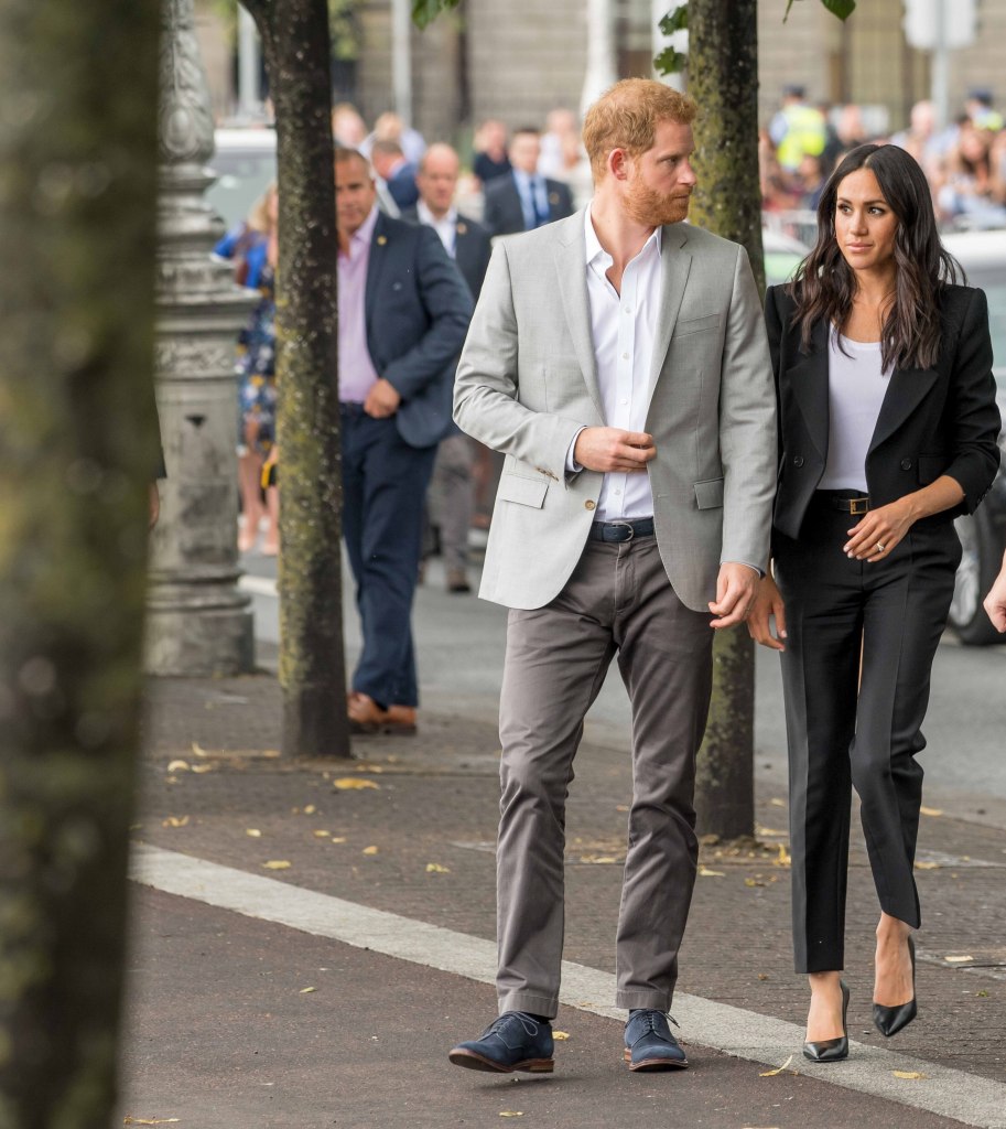 Royal family avoids offering any emotional support to Meghan Markle, Prince Harry during ‘difficult’ time: ‘Not their fight’