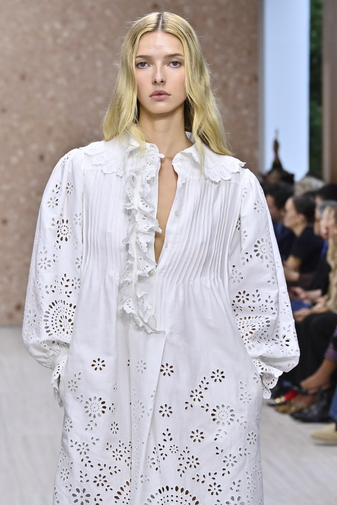 Gwyneth Paltrow’s daughter Apple Martin, 22, makes runway debut at Paris Fashion Week