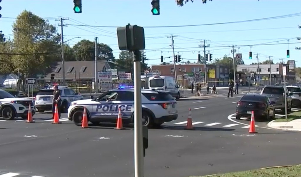 Long Island motorist fatally runs down homeless man and then flees scene in Lindenhurst