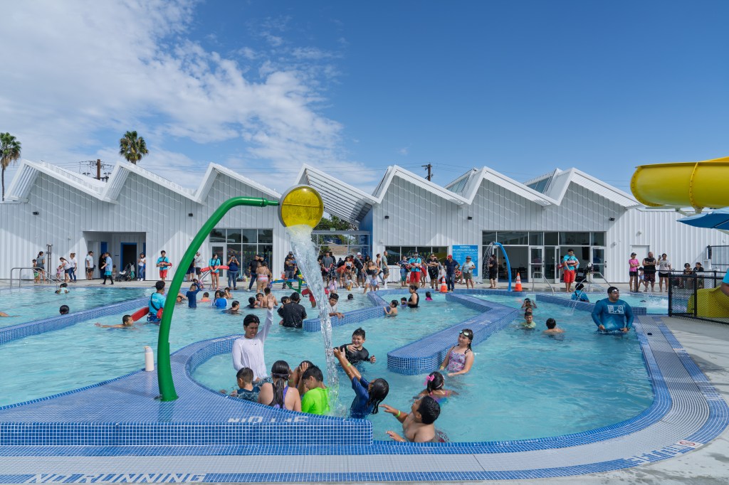 ‘VIP’ California politicians spark fury after shutting down swanky water park, families turned away