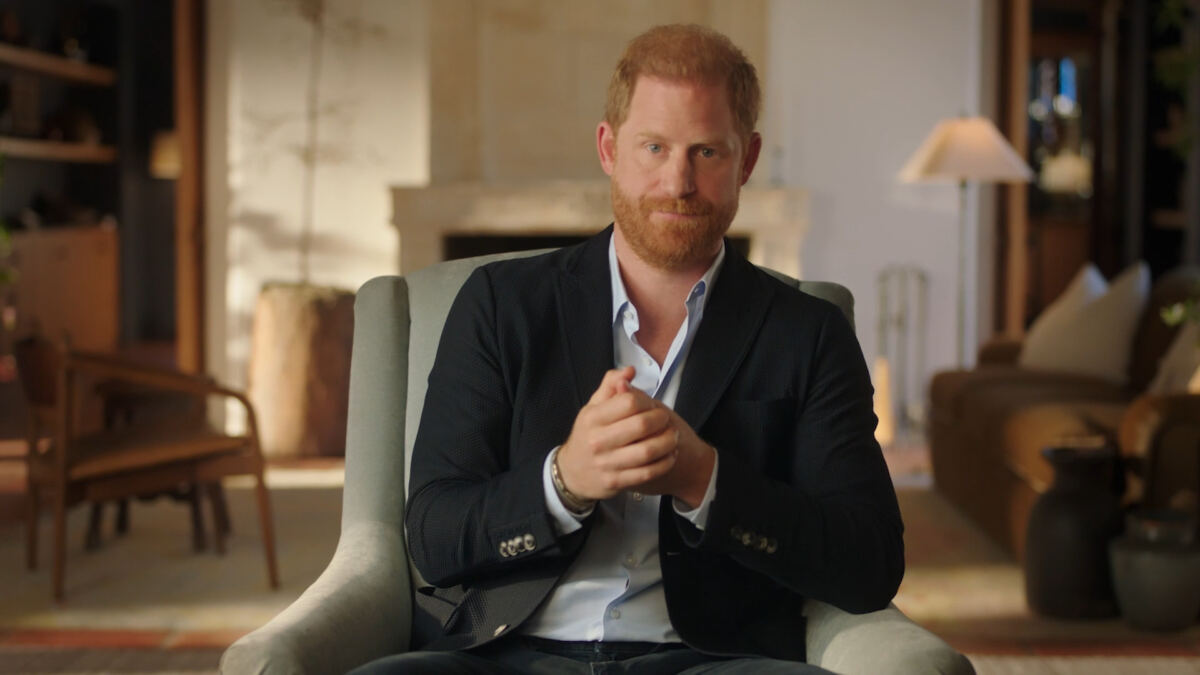 Prince Harry admits he speaks to a portrait of mom Princess Diana — and always asks the same question