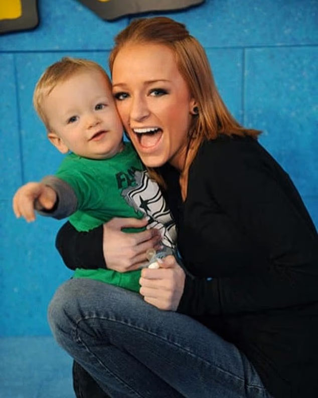 ‘Teen Mom’ fans left stunned as Maci Bookout’s son Bentley turns 18 — and towers over reality star