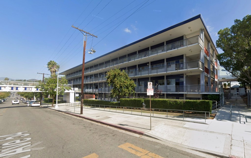 Student dies after falling from fourth story of Southern California high school building