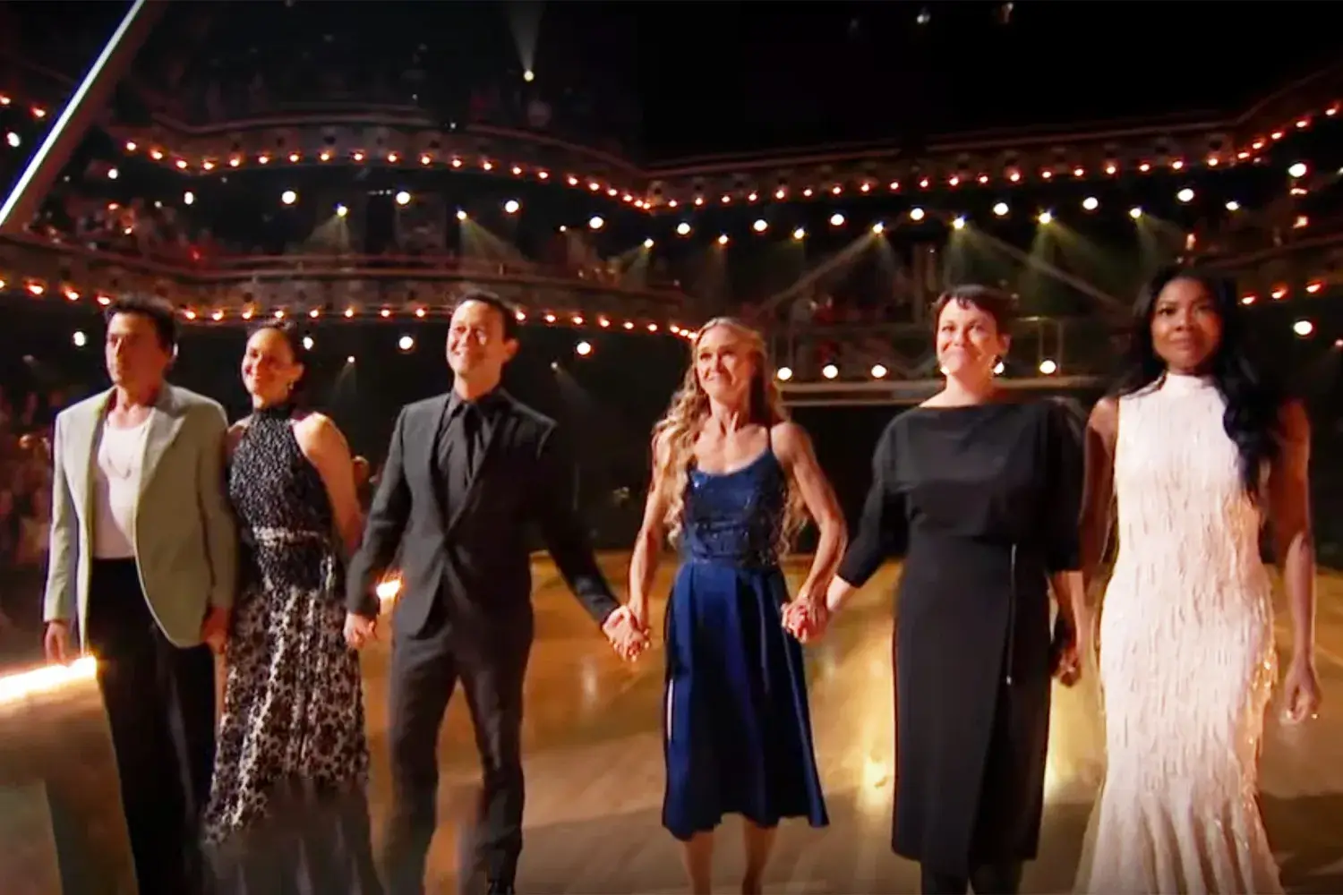 Julia Stiles reunites with 10 Things I Hate About You cast for emotional tribute to Heath Ledger on DWTS