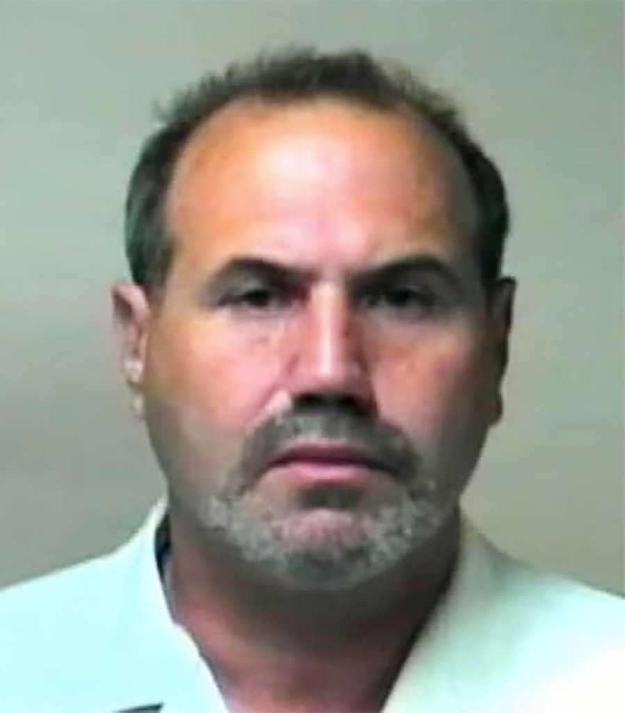 Brother of possible OJ Simpson accomplice claims he returned with bloody hands on night of murders: report