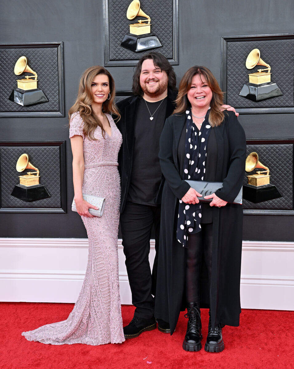 Valerie Bertinelli vehemently defends emotional tribute to late ex Eddie Van Halen after ‘pushback’