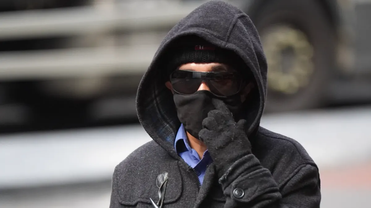 Man raked in £350,000 secretly 'working five full time work from home jobs'