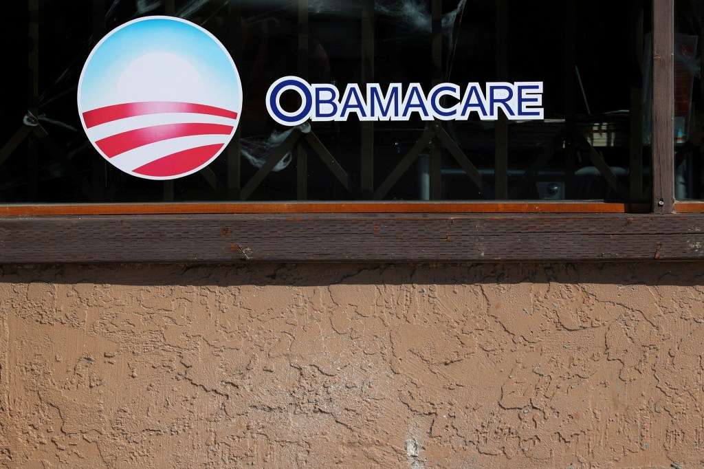 Trump mails letter and $500 check to 950K Americans with Obamacare