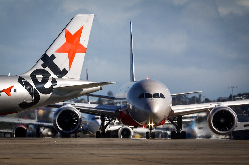Sydney Airport suffers 4th near-miss in 2026 forcing plane to brake hard