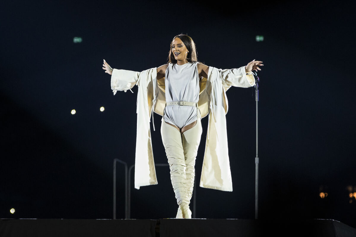 Rihanna reveals staggering number of unreleased songs she’s sitting on