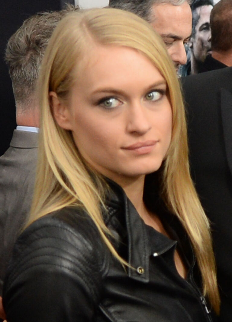 ‘Hunger Games’ star exposes the dark side of Hollywood after acting career stalls