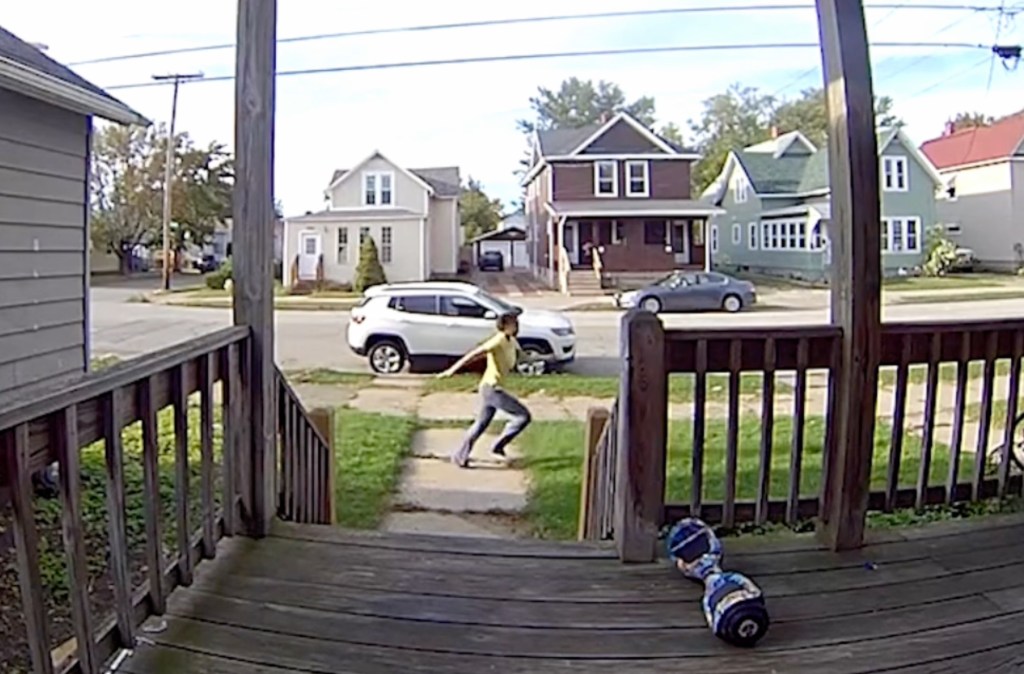 Chilling video shows people running, screaming as grandpa massacres 8 in Erie home: ‘Oh my God!’