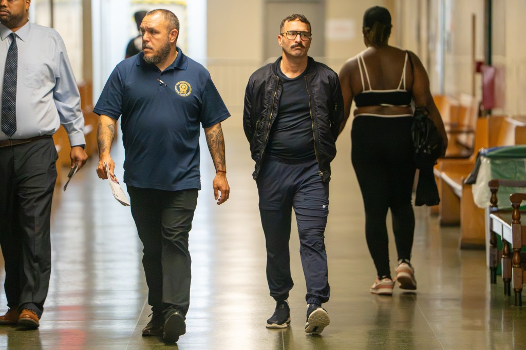 Therapist who ran NYC gay men’s group busted for sexually assaulting 2 ‘vulnerable’ patients