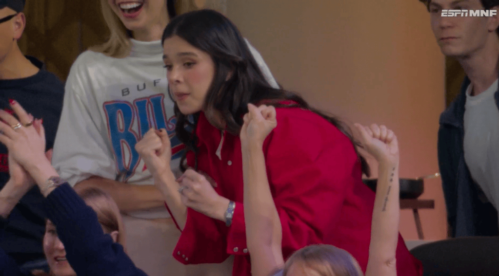 Hailee Steinfeld’s fired-up Josh Allen celebration caught on ‘MNF’ before ducking from spotlight