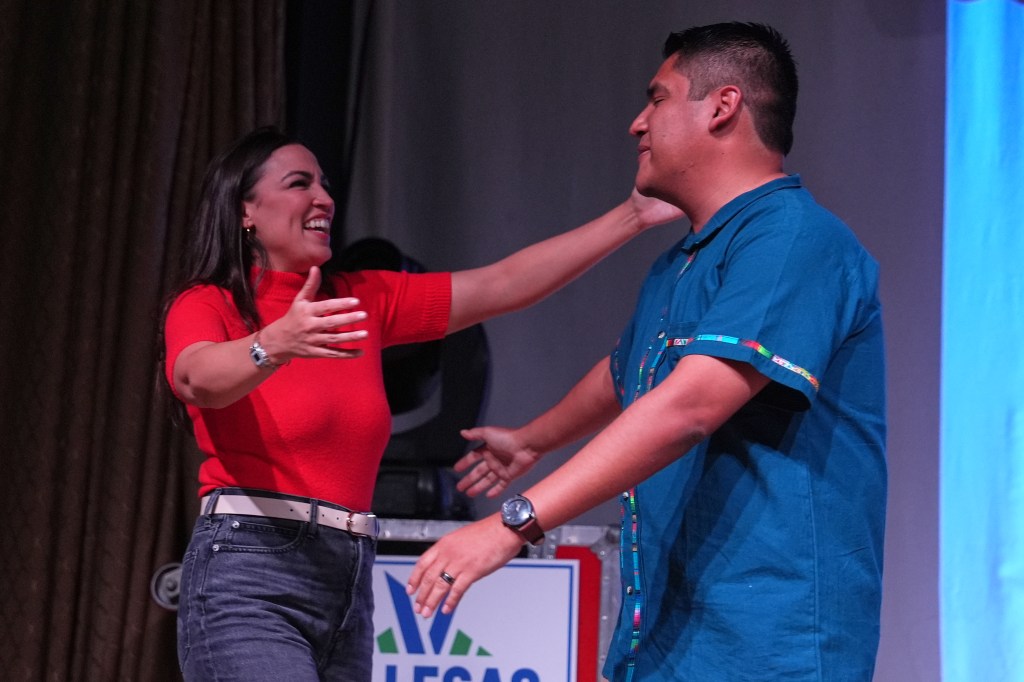 Exclusive | AOC stops by In-N-Out burger during California campaign trip