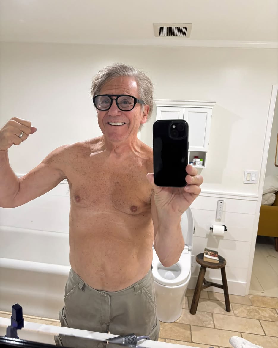 ‘Happy Days’ star Anson Williams, 77, shocks with shirtless selfie